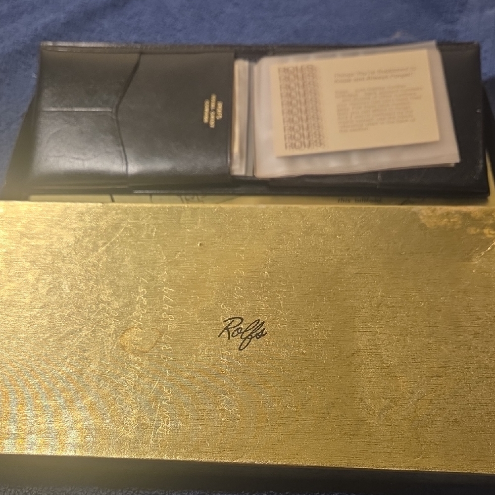 Rolfs Black and Gold Key & Card Holder CowHide